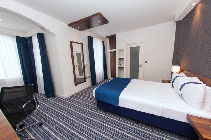 Holiday Inn Express Liverpool Hoylake, An Ihg Hotel Dış mekan fotoğraf
